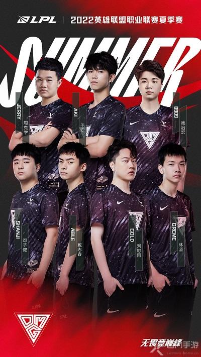 在比赛中展 在比赛中展