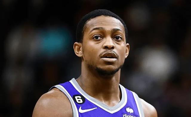 某球员在亚 某球员在亚