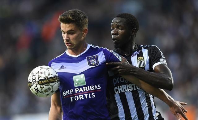 二审通常是 二审通常是