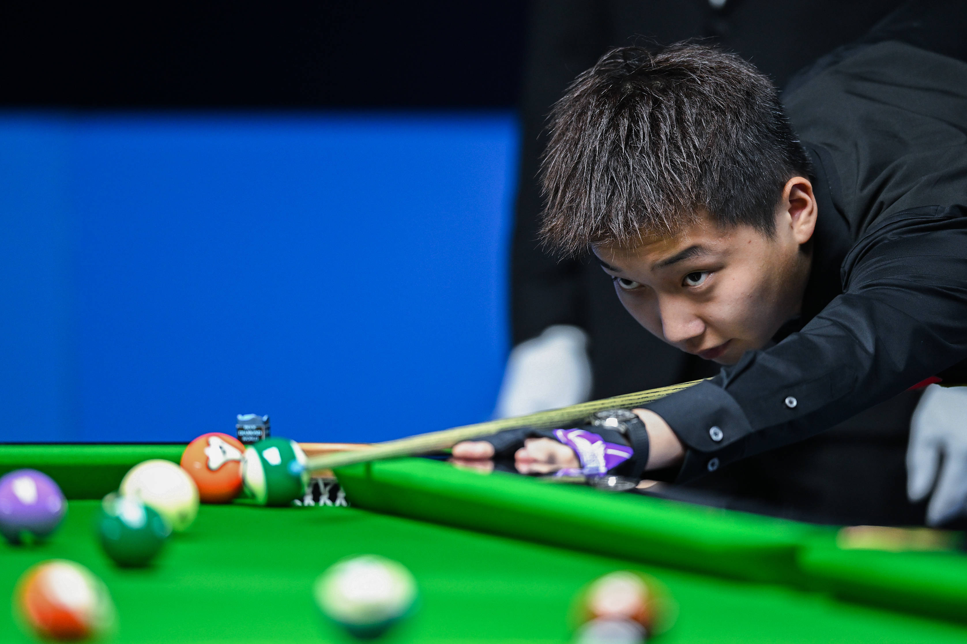 刻实施了多 刻实施了多